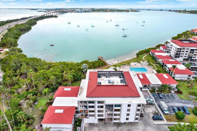 Welcome to Bahia Del Mar, where breathtaking water views and - Beach Condo for sale in St. Petersburg, Florida on Beachhouse.com