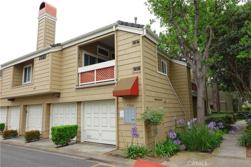 Welcome to this rarely available Avalon model in the highly - Beach Condo for sale in Huntington Beach, California on Beachhouse.com