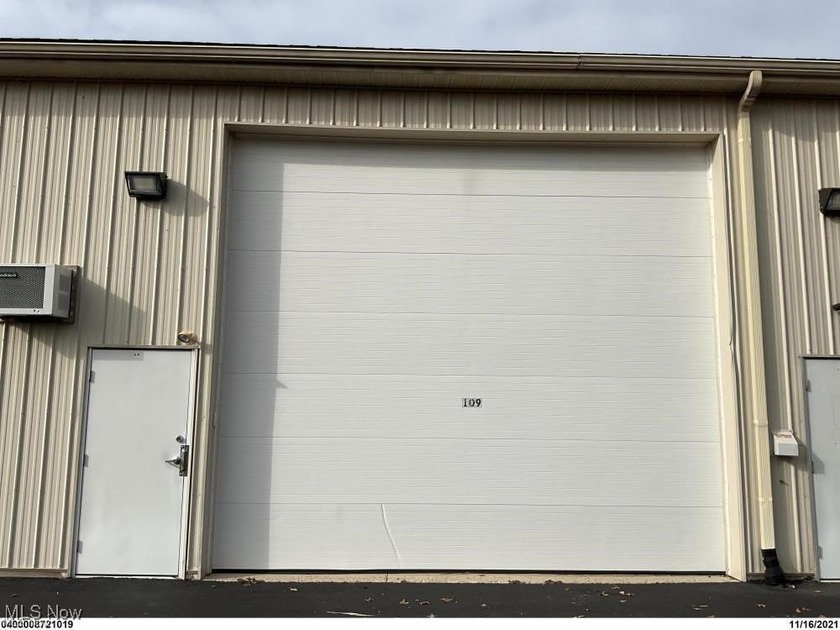 Perfect business opportunity while owning your very own storage - Beach Lot for sale in Avon Lake, Ohio on Beachhouse.com