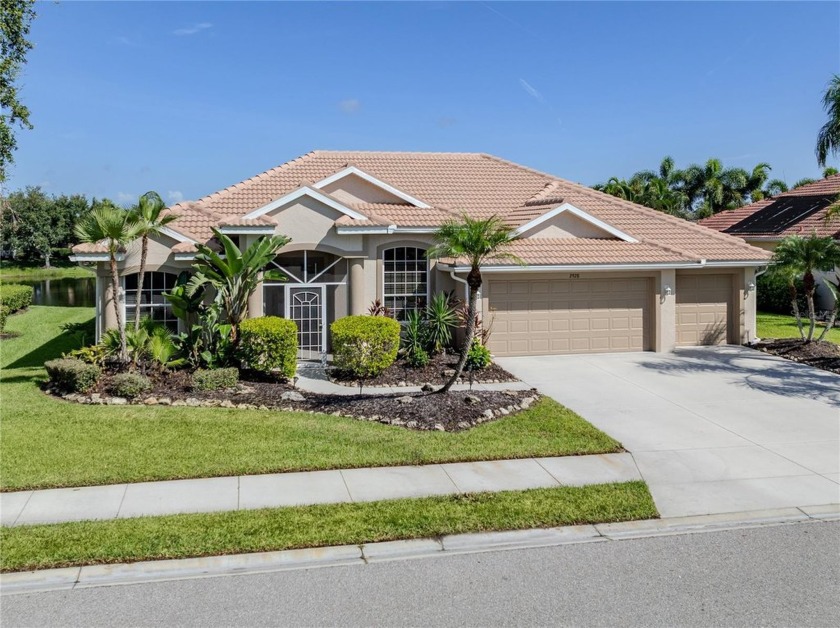 PRICE IMPROVEMENT....NOW LISTED AT $699,000 -- Discover your - Beach Home for sale in Sarasota, Florida on Beachhouse.com