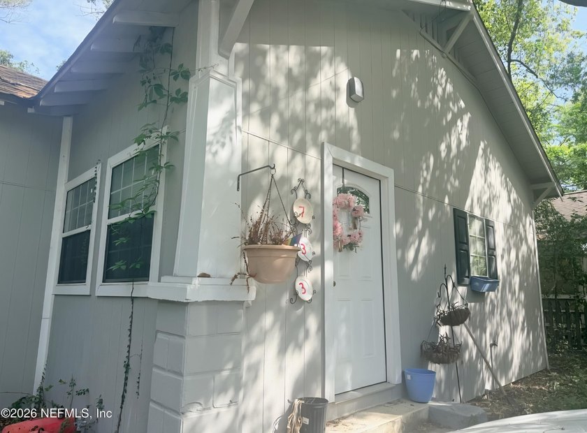 Charming and move-in ready, this beautifully renovated home is - Beach Home for sale in Jacksonville, Florida on Beachhouse.com