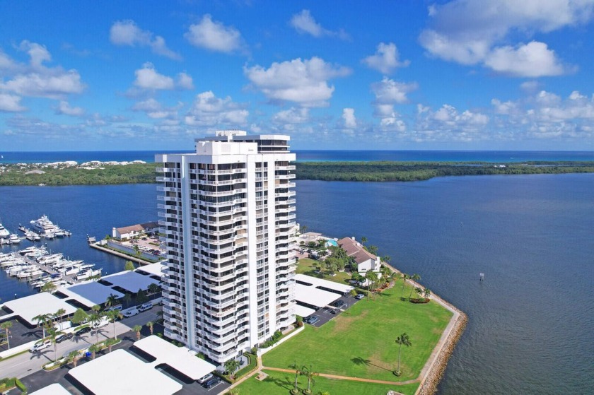 If you have the vision, we have the canvas! This waterfront - Beach Condo for sale in North Palm Beach, Florida on Beachhouse.com