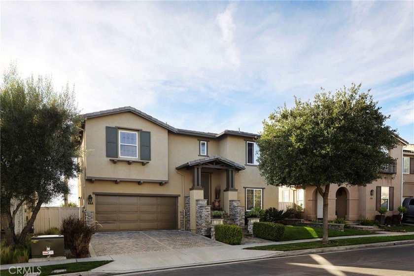 Set on a premium view lot in Farralon Ridge, this Brookfield - Beach Home for sale in San Clemente, California on Beachhouse.com