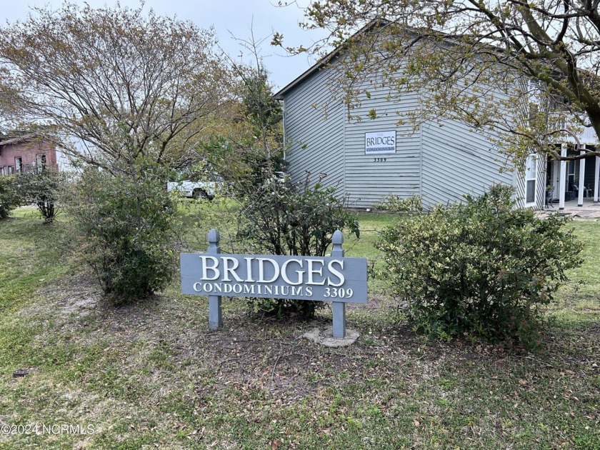 TURN KEY and UPDATEDB27! Investment opportunity on 2 units (B27 - Beach Condo for sale in Morehead City, North Carolina on Beachhouse.com