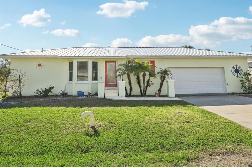 One or more photo(s) has been virtually staged. Waterfront - Beach Home for sale in Englewood, Florida on Beachhouse.com