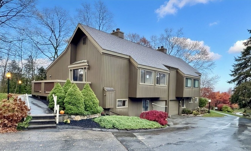 Experience refined living in this elegantly completely renovated - Beach Condo for sale in Stratford, Connecticut on Beachhouse.com