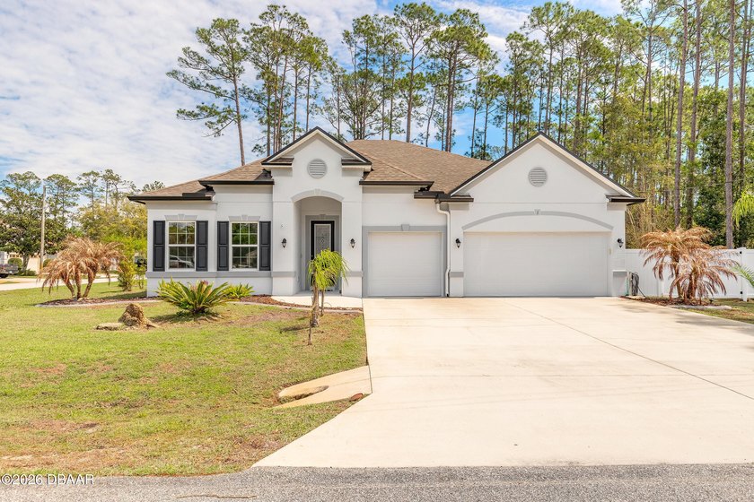 BACKUP OFFERS WANTED! EZ SHOW! Florida DREAM HOME! Fab near 2700 - Beach Home for sale in Palm Coast, Florida on Beachhouse.com
