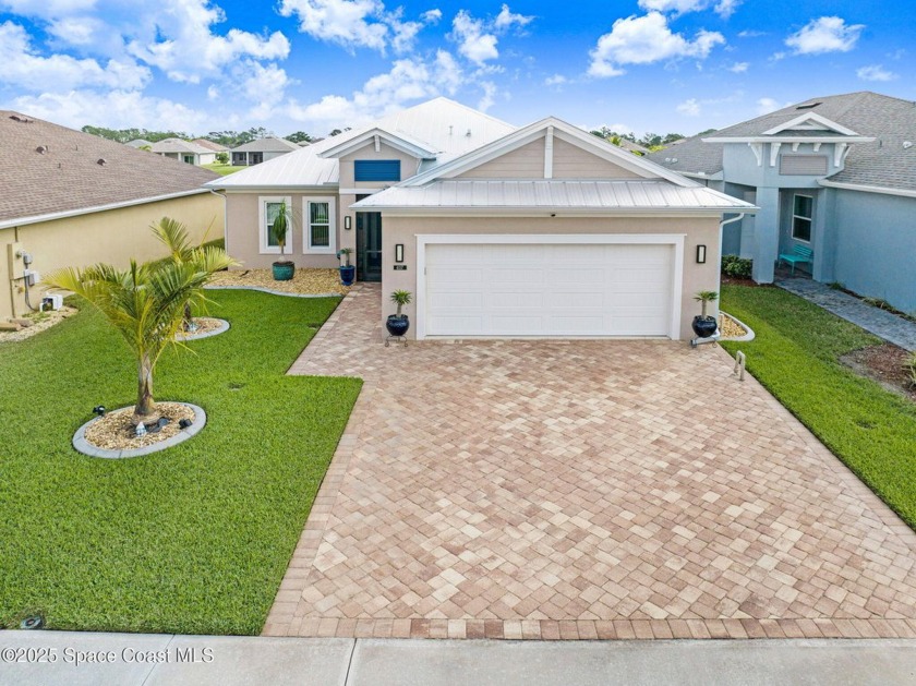 This stunning lakefront home in West Melbourne built in 2019 - Beach Home for sale in Melbourne, Florida on Beachhouse.com