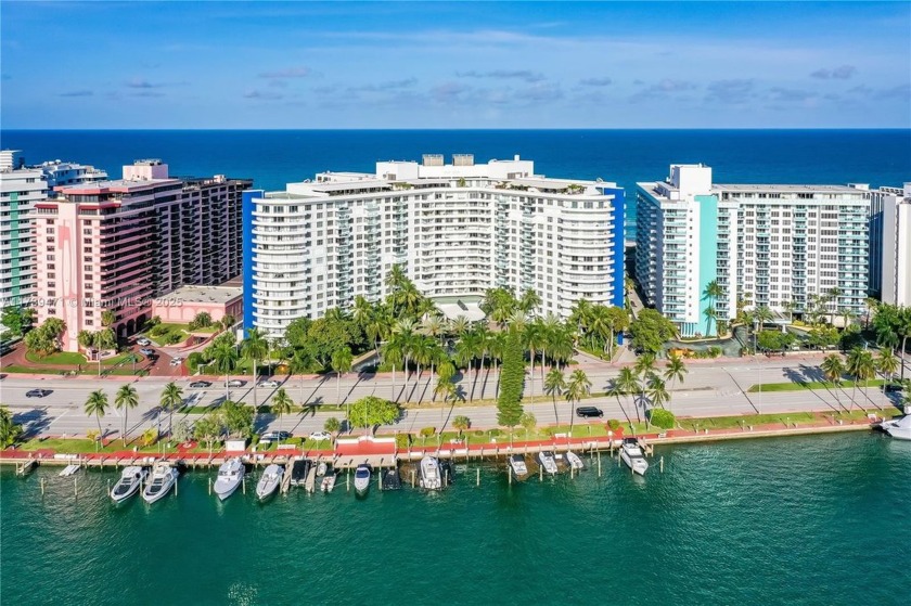 Spectacular Unobstructed Direct Ocean View - Luxurious  Elegant - Beach Condo for sale in Miami Beach, Florida on Beachhouse.com
