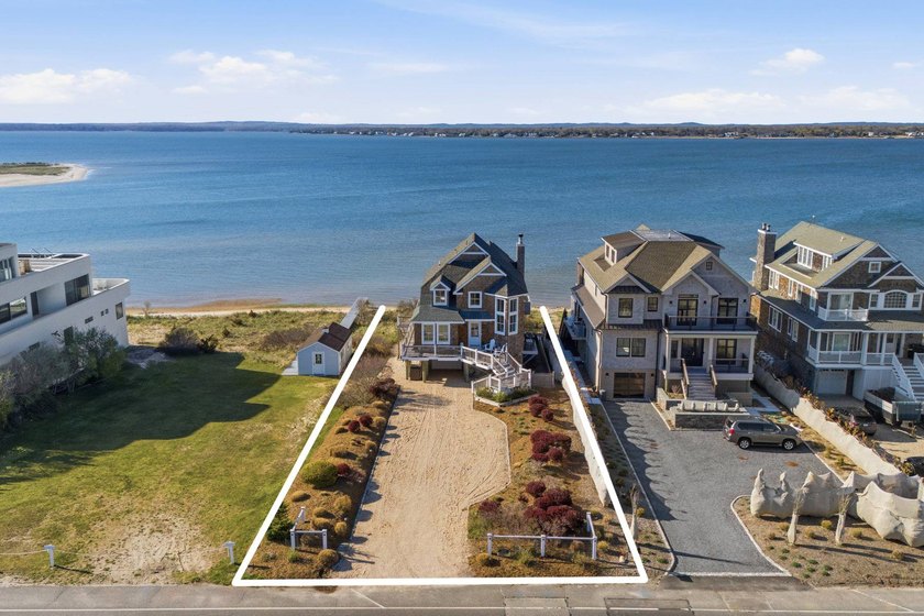 688 Dune Road offers a rare bayfront setting in Westhampton - Beach Home for sale in Westhampton Dunes, New York on Beachhouse.com
