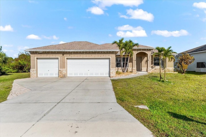 Welcome to YOUR PERFECT SLICE OF PARADISE! This 4-bedroom - Beach Home for sale in Port Charlotte, Florida on Beachhouse.com