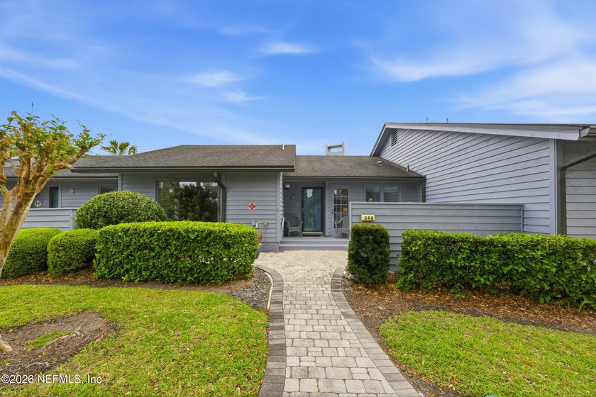 Just pack your toothbrush and a beach towel! 348 Quail Pointe Dr - Beach Condo for sale in Ponte Vedra Beach, Florida on Beachhouse.com