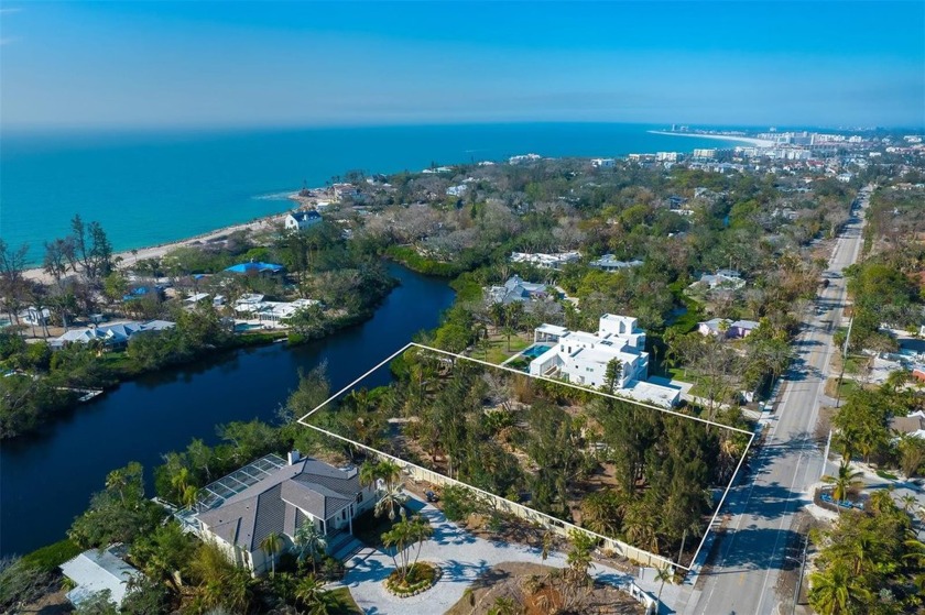 Build your dream estate on this private, one-acre lot on a - Beach Home for sale in Sarasota, Florida on Beachhouse.com