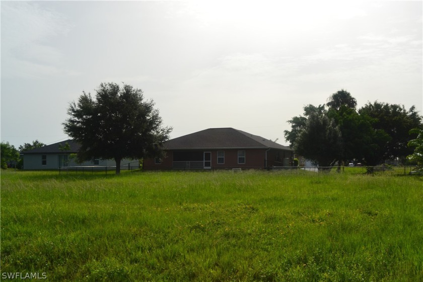 Beautiful Southern Exposure Property. Close to Golf, Schools - Beach Lot for sale in Cape Coral, Florida on Beachhouse.com