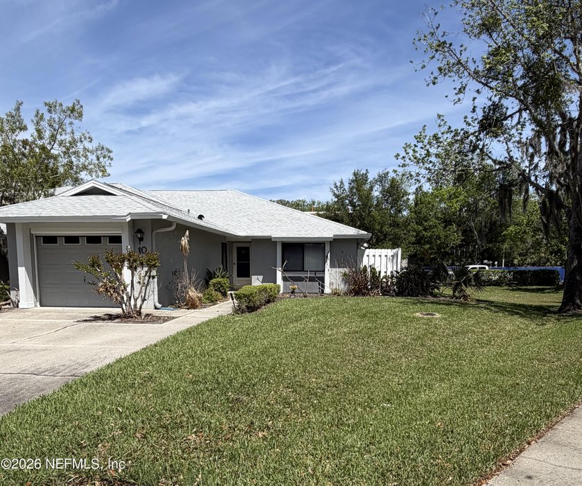 If you've been looking for a 3 bedroom home, offered at under - Beach Townhome/Townhouse for sale in Palm Coast, Florida on Beachhouse.com
