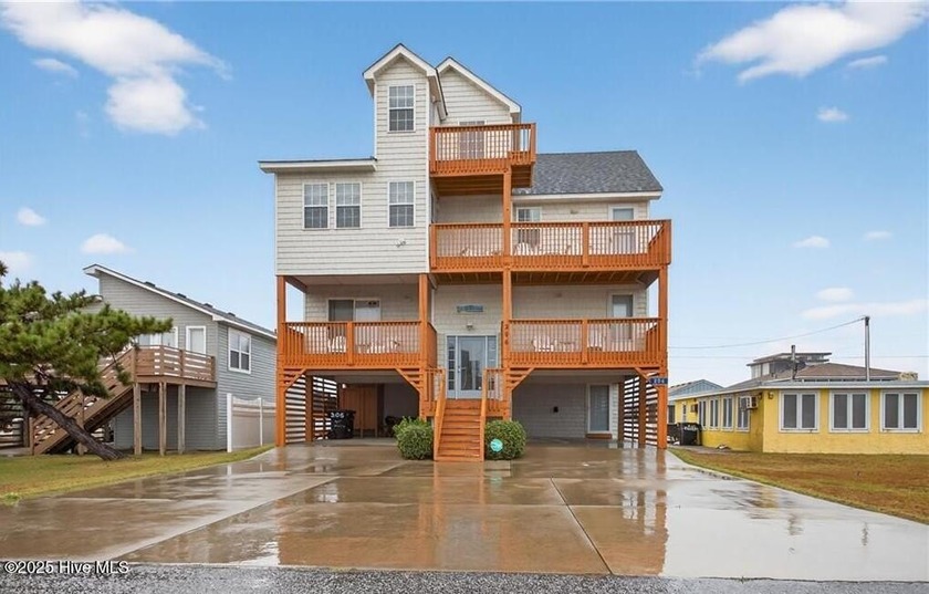 Discover the quintessential Outer Banks lifestyle in the heart - Beach Home for sale in Kill Devil Hills, North Carolina on Beachhouse.com