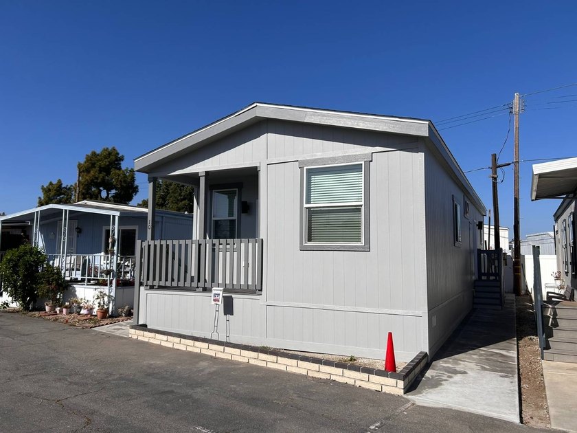 Walk to it all... Brand new 2 bed 2 bath under $200K in Costa - Beach Home for sale in Costa Mesa, California on Beachhouse.com