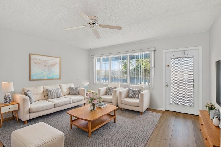 Beautifully updated 1BR/1BA second-floor condo in highly - Beach Condo for sale in Deerfield Beach, Florida on Beachhouse.com