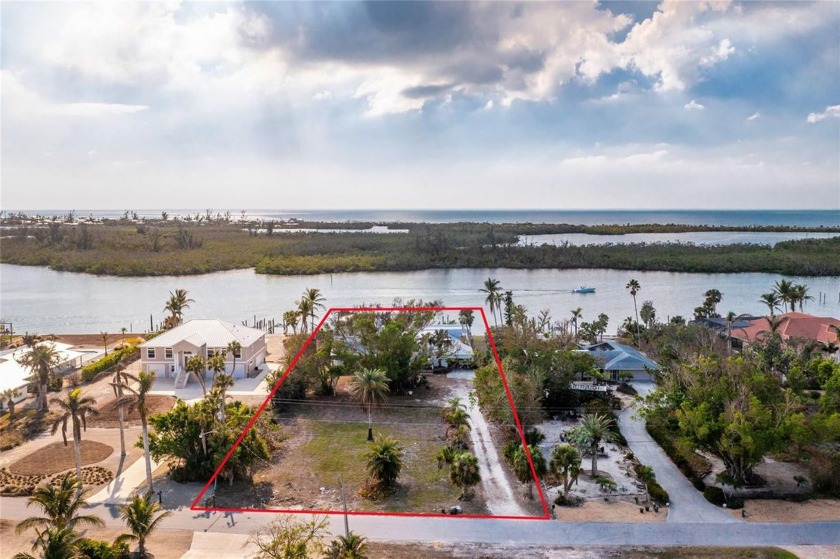 RARE OPPORTUNITY TO OWN OVERSIZED BAYFRONT LOT IN PRESTIGIOUS - Beach Home for sale in Placida, Florida on Beachhouse.com