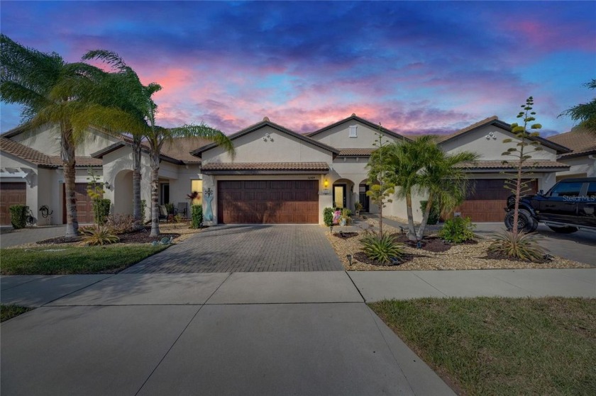 THIS RARE AURORA VILLA FEATURES THE HIGHLY SOUGHT AFTER GOLF - Beach Home for sale in Wimauma, Florida on Beachhouse.com