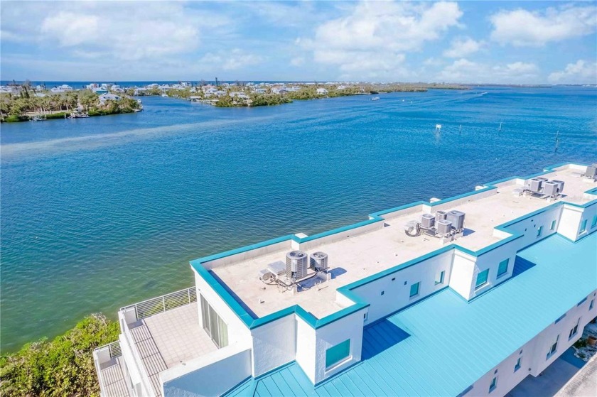 Awaken to sunny, sweeping views of the Intracoastal Waterway and - Beach Townhome/Townhouse for sale in Englewood, Florida on Beachhouse.com