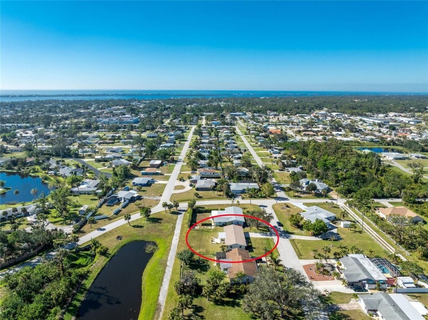 One or more photo(s) has been virtually staged. Less Than 5 - Beach Home for sale in Englewood, Florida on Beachhouse.com