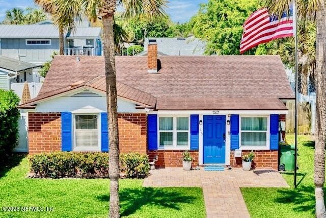 Coastal-Chic + Adorable only 5 blocks to the Sand! Welcome to - Beach Home for sale in Jacksonville Beach, Florida on Beachhouse.com