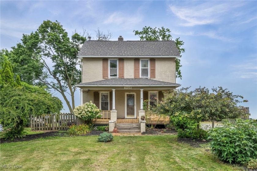 DIRECT LAKEFRONT property with breathtaking views, peaceful - Beach Home for sale in Lorain, Ohio on Beachhouse.com