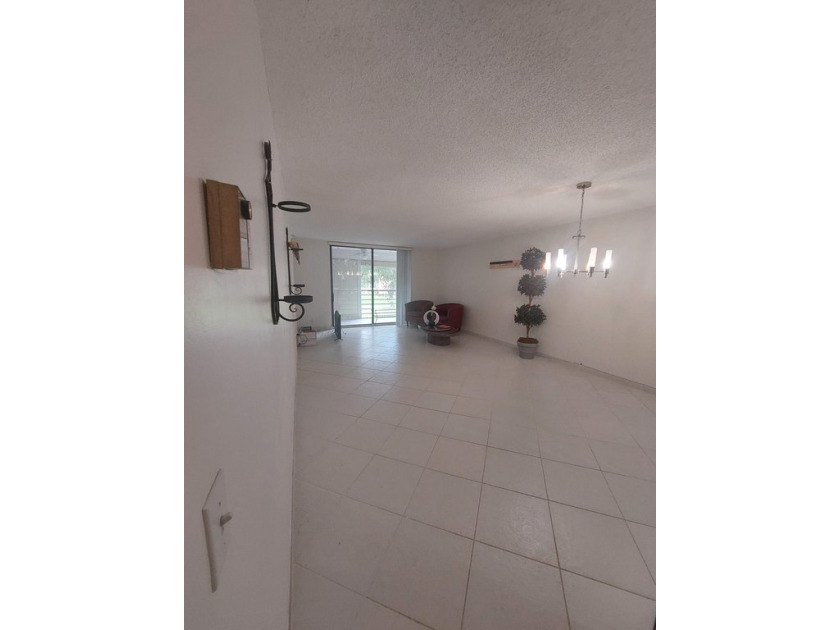 INVESTORS ACCOMMODATED WITH CONTRACT FOR DEED. YOU RETAIN RENTAL - Beach Condo for sale in Lake Worth, Florida on Beachhouse.com