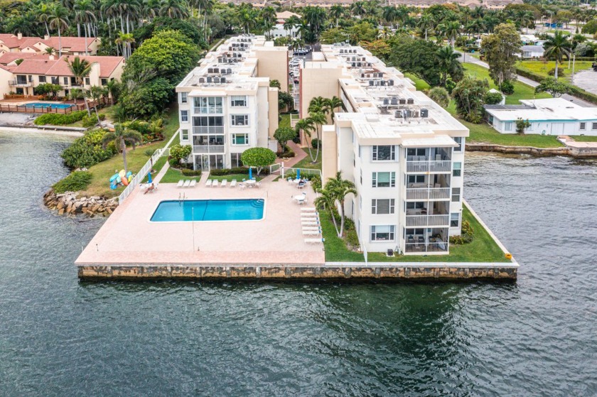 Come join the fun at Seacrest Villas Condominiums on the - Beach Condo for sale in Boynton Beach, Florida on Beachhouse.com