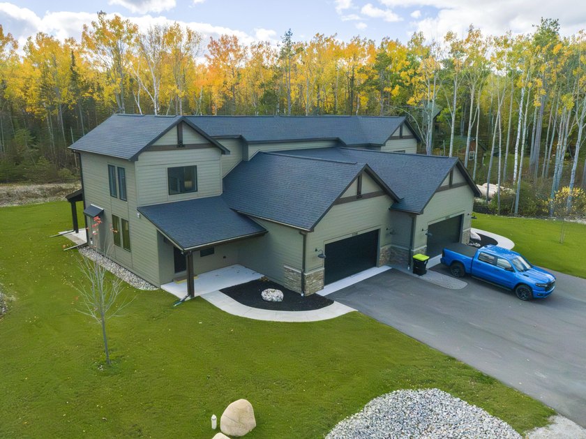 Goregous upscale condominium duplex units with 3 Beds, 2.5 Baths - Beach Condo for sale in Presque Isle, Michigan on Beachhouse.com