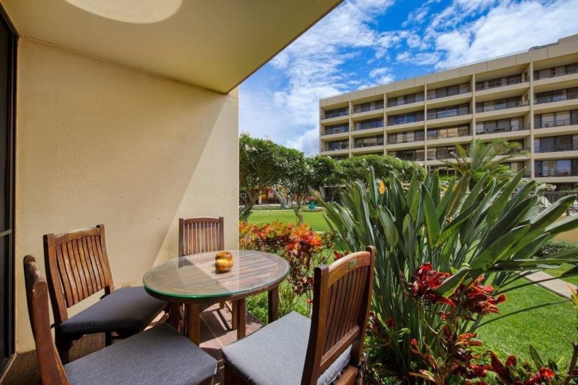 Welcome to your dream oceanfront getaway in beautiful Maui! This - Beach Condo for sale in Kihei, Hawaii on Beachhouse.com