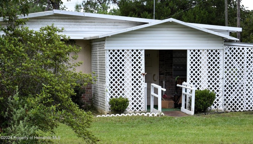 YOU COULD CALL THIS YOUR  HOME BEFORE THE HOLIDAYS! Imagine how - Beach Home for sale in Spring Hill, Florida on Beachhouse.com