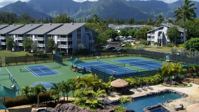 Vibrant 1BR Condo Ideal for Couples - Beach Vacation Rentals in Princeville, Hawaii on Beachhouse.com
