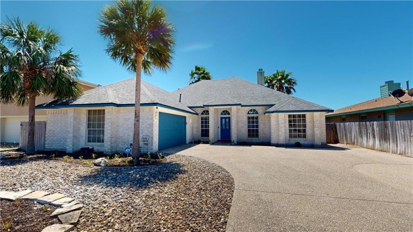 Welcome to your Island Retreat, with this well maintained - Beach Home for sale in Corpus Christi, Texas on Beachhouse.com
