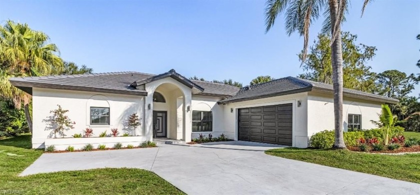 BRING ALL OFFERS!!!!!!  This STUNNING luxury Naples pool home is - Beach Home for sale in Naples, Florida on Beachhouse.com