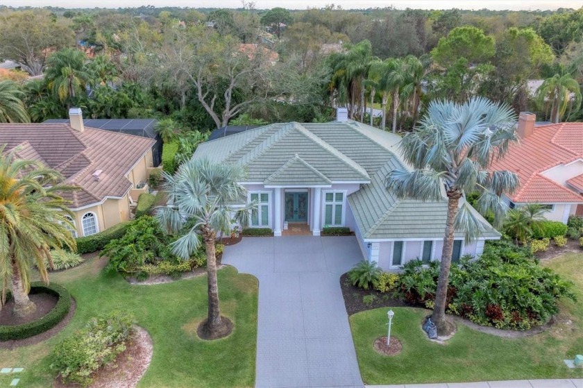Welcome to 6612 Saint James Crossing, a beautifully designed - Beach Home for sale in University Park, Florida on Beachhouse.com