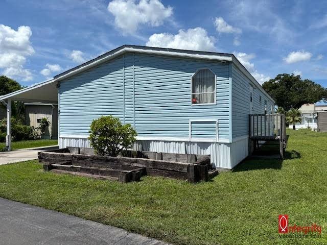 WOW!!! This GIANT of a home waiting for the right family to show - Beach Home for sale in Clearwater, Florida on Beachhouse.com