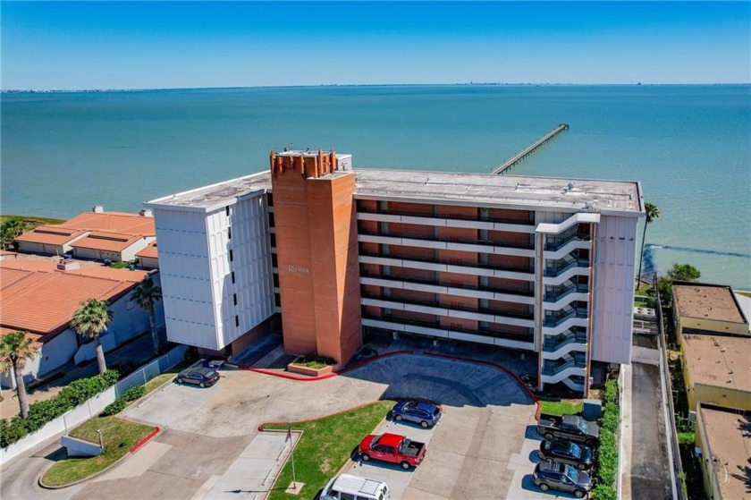 The ocean views are the only thing better than the price! Direct - Beach Condo for sale in Corpus Christi, Texas on Beachhouse.com