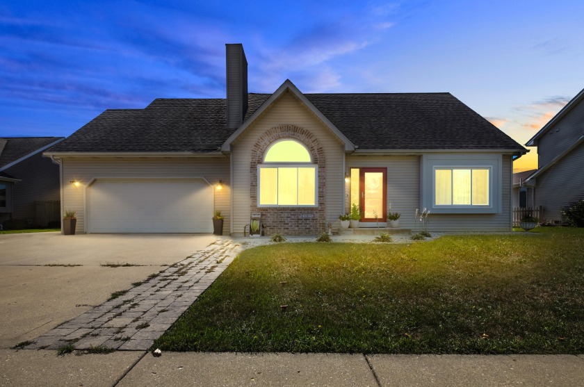 Opportunity knocks at this extremely well cared for 4 bedroom, 2 - Beach Home for sale in Kenosha, Wisconsin on Beachhouse.com