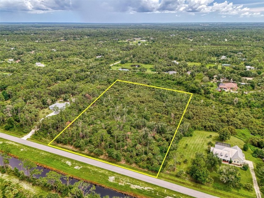 A wonderful mix of luxury and rural charm can be found on - Beach Acreage for sale in North Port, Florida on Beachhouse.com