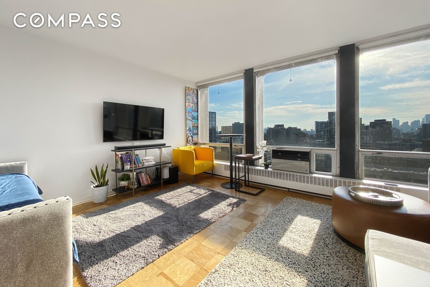 Extra-large top floor alcove studio at renowned I.M. Pei - Beach Condo for sale in New York, New York on Beachhouse.com