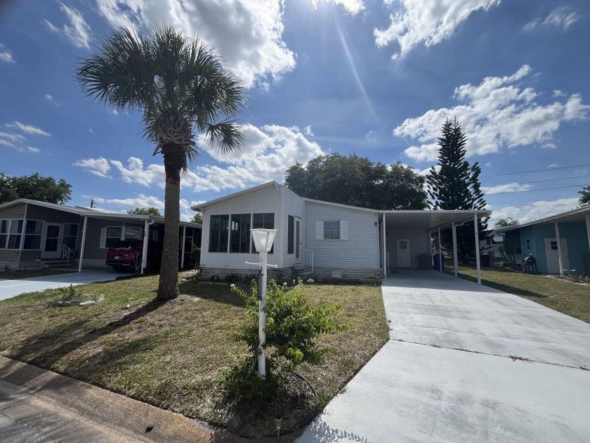 Home For Sale in Vero Beach - Beach Home for sale in Vero Beach, Florida on Beachhouse.com