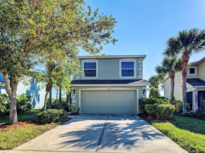 This move-in ready two-story home offers 4 bedrooms, 2.5 - Beach Home for sale in Venice, Florida on Beachhouse.com