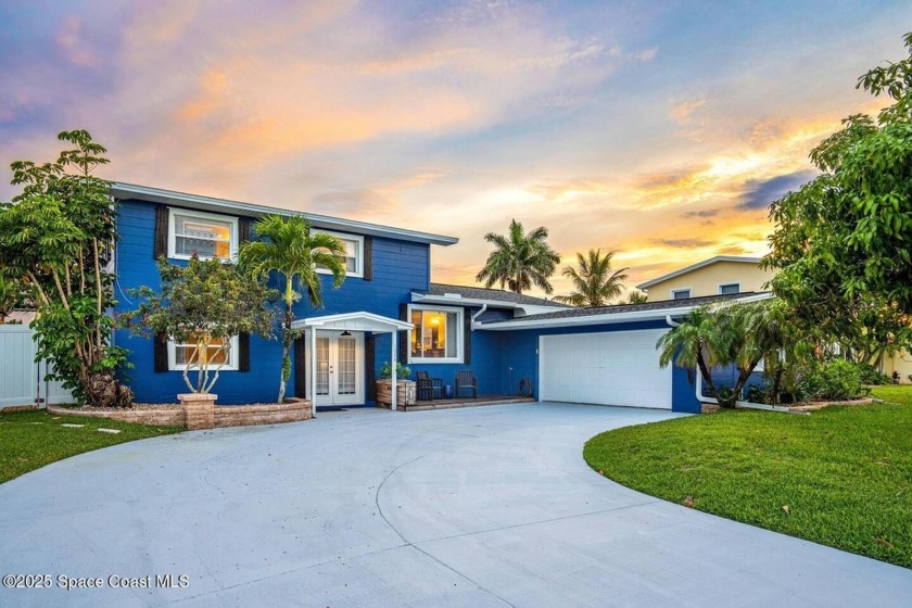 Outstanding turnkey vacation home operating as a high-performing - Beach Home for sale in Cocoa Beach, Florida on Beachhouse.com