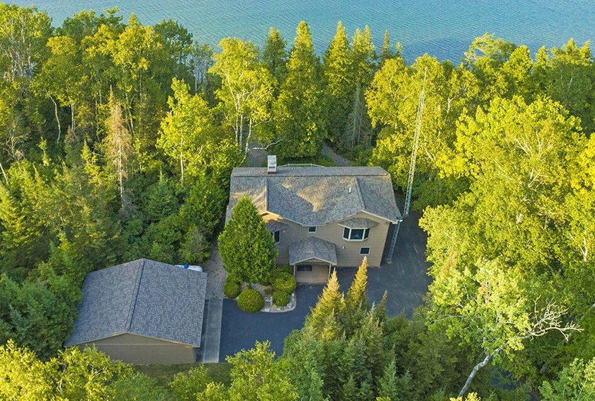 Charming 2,306 sq. ft. turn key home completely built in 2007 - Beach Home for sale in Presque Isle, Michigan on Beachhouse.com
