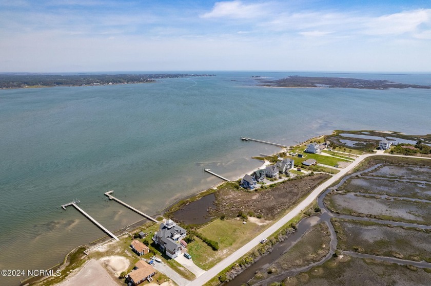 This spectacular vacant lot offers the ultimate coastal - Beach Lot for sale in Harkers Island, North Carolina on Beachhouse.com