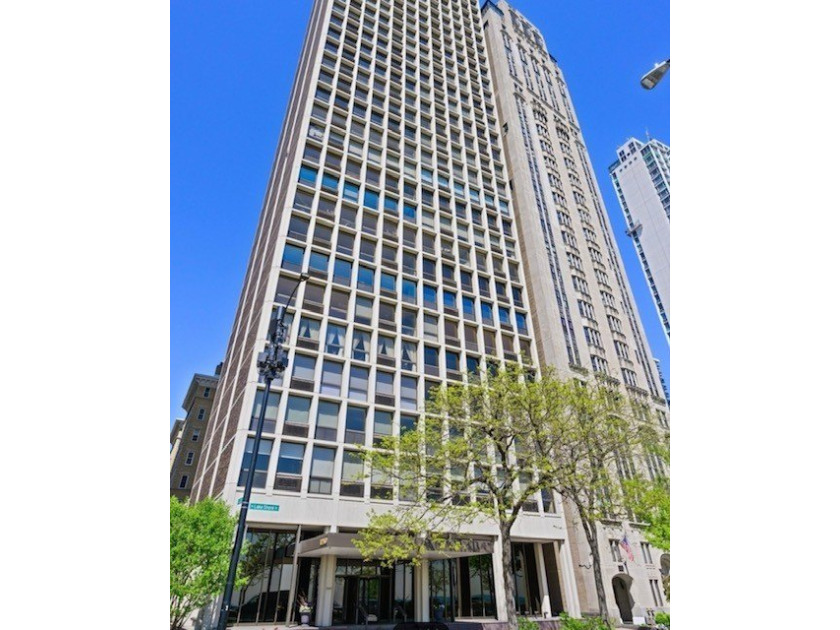 Location, location, location, sweeping views from this - Beach Condo for sale in Chicago, Illinois on Beachhouse.com