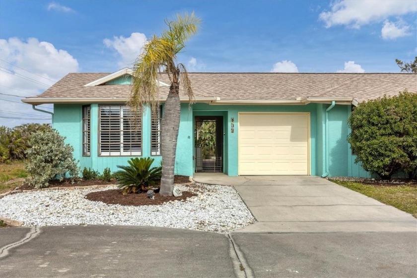 Charming End-Unit Villa in the Villas of Rotonda. This - Beach Condo for sale in Rotonda West, Florida on Beachhouse.com