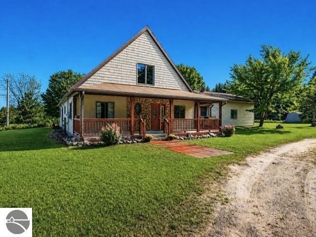 Peaceful 5-acre retreat, a multi-generational setup, or a - Beach Home for sale in Alden, Michigan on Beachhouse.com